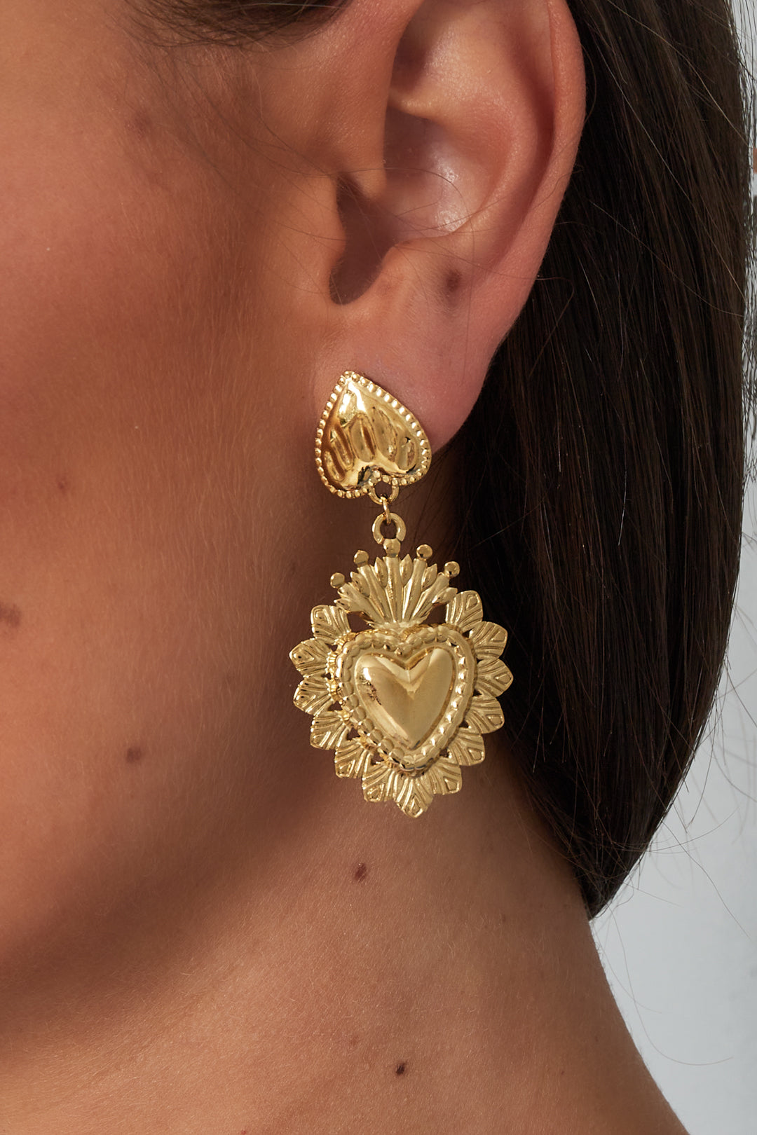 Upside down heart earrings